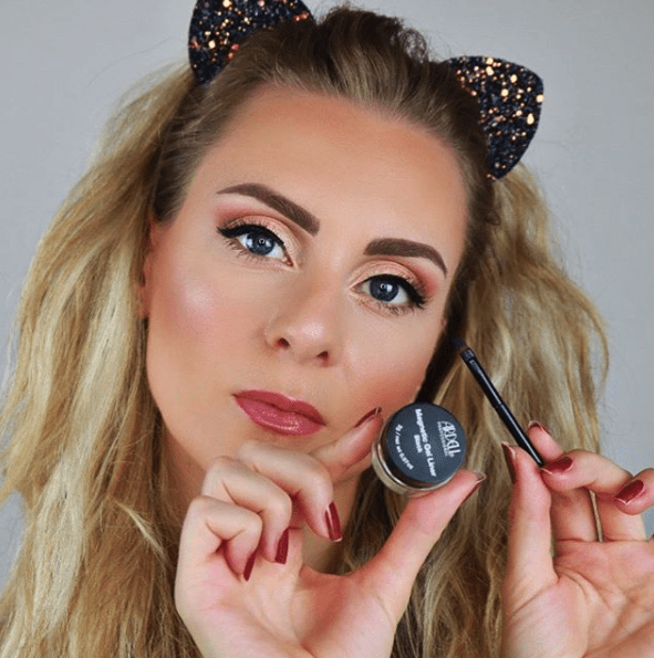 @instafedebeauty eyeliner magnetico & ciglia magnetiche 110